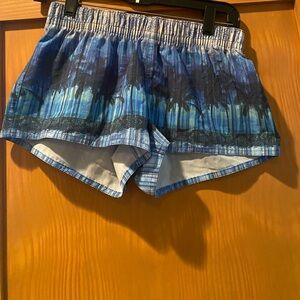 Salt Life Women’s Palm Tree Blue Boardshorts/Short Fish Print 2.5” Inseam NWT S